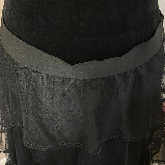 Studio West Black Tiered Midi Skirt Cocktail - Picture 2 of 6